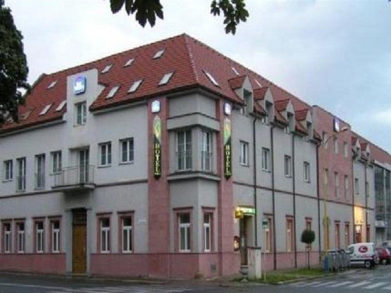 Teledom Hotel Kösice Dış mekan fotoğraf